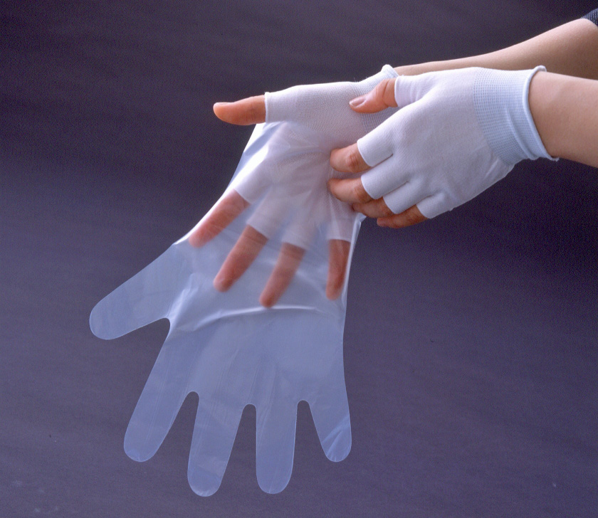 使いきり手袋のインナーに