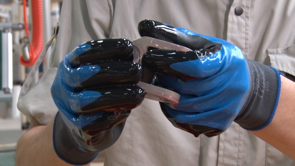 ユース画像(HOLD(ホールド)オイル&ナックル)