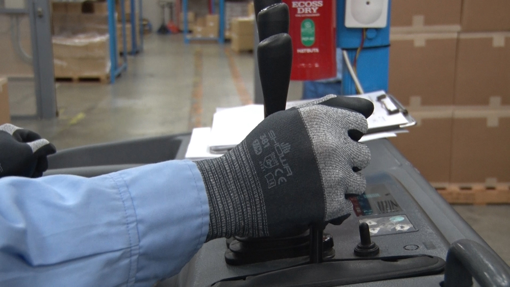 ユース画像(381 マイクログリップM)