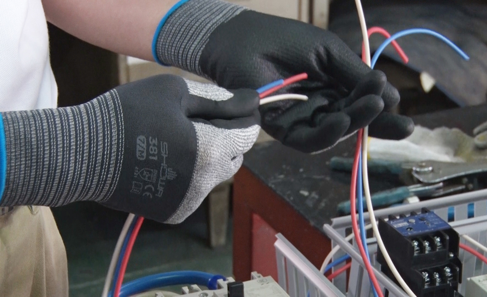 ユース画像(381 マイクログリップM)