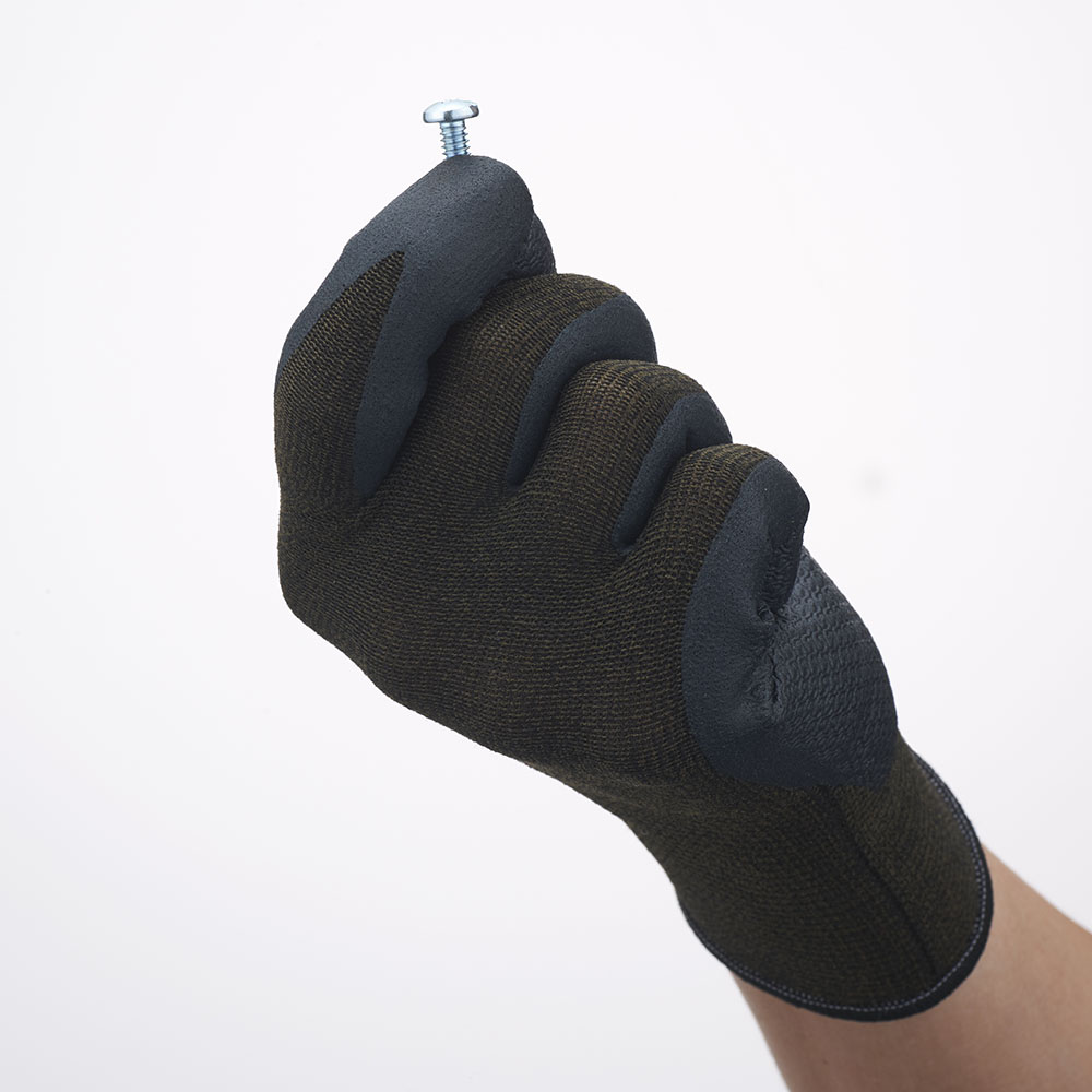 細かな部品も扱いやすい