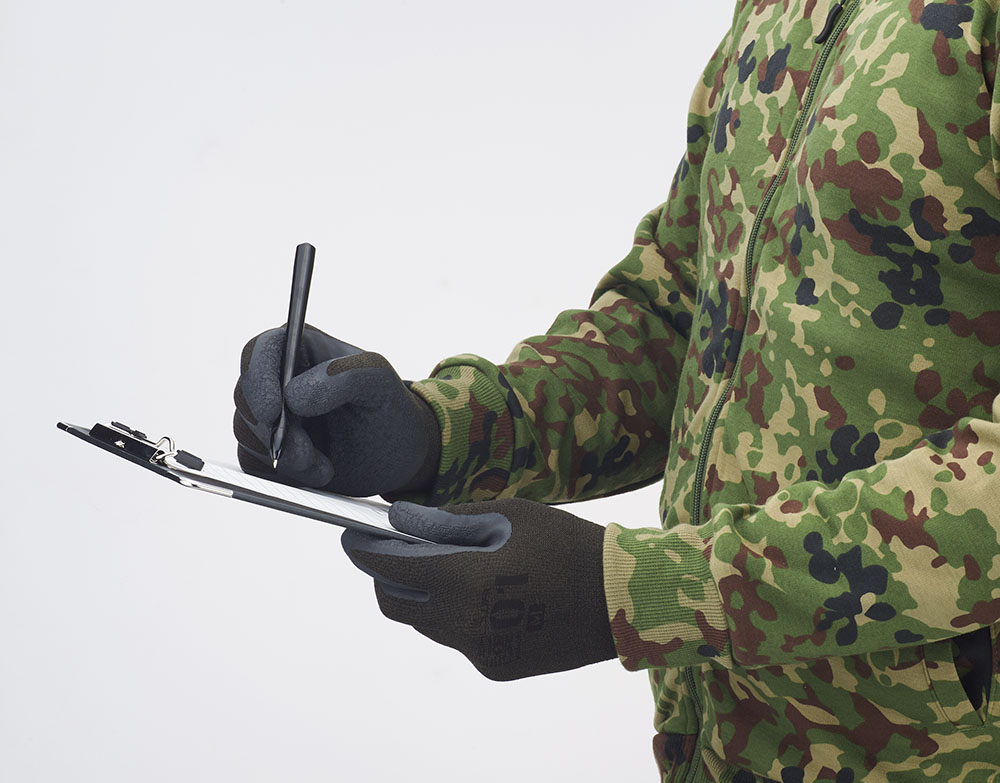 ユース画像(護(MAMORI)01 グリップ)