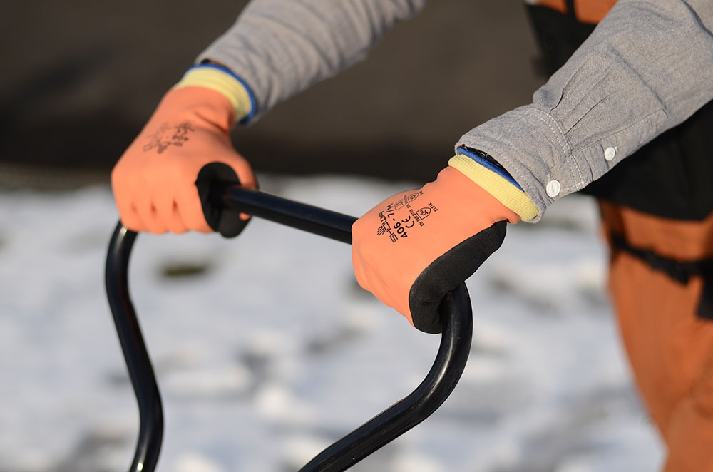 ユース画像(防寒HOLD)