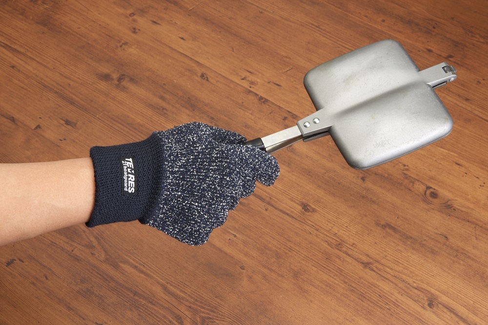 ユース画像(TEMRES 21heatguard)