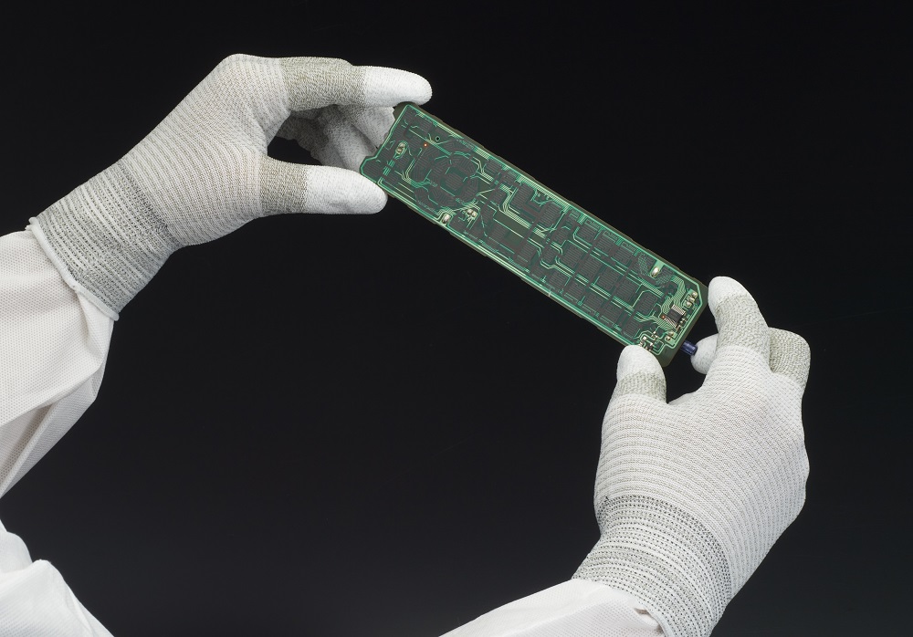 ユース画像(制電ライントップ)