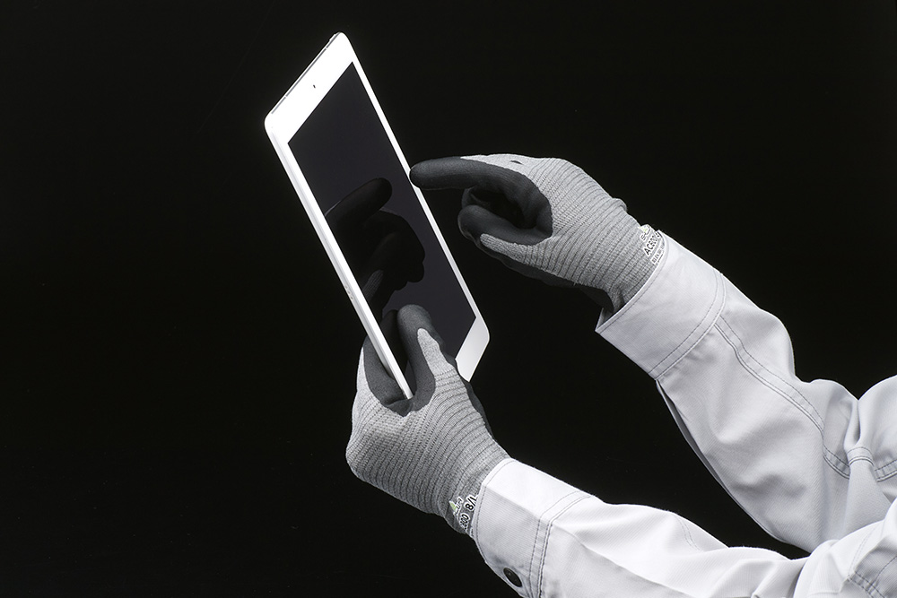 ユース画像(制電フォルテックスニトリルパーム手袋)