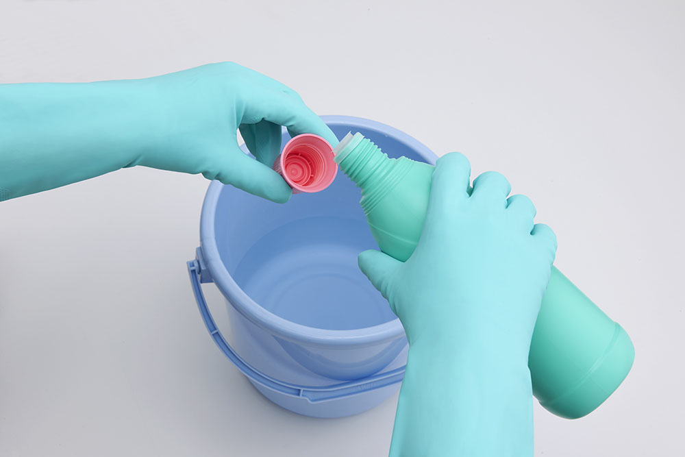 ユース画像(ニトリルゴム製手袋薄手中厚手)