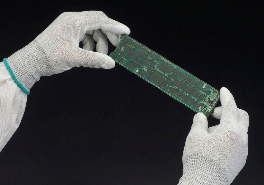 ユース画像（制電ウレタン背抜き手袋 10双入）